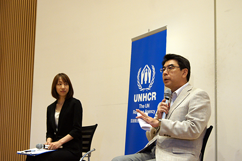 久保眞治UNHCRネパール・ダマック事務所長がブータン難民について描かれた作品「シャングリラの難民」の上映後にトークを行いました。（2014年・第9回）Shiji Kubo, Representative to UNHCR Damak Office explained about the Bhutanese refugees in Nepal after the screening of “Refugees of the Shangli-la” (9th, 2014)
